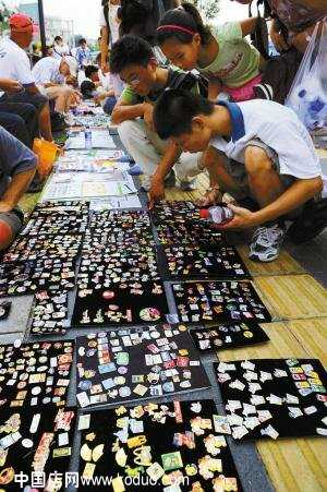摆地摊7种货很赚钱(图)_地摊库