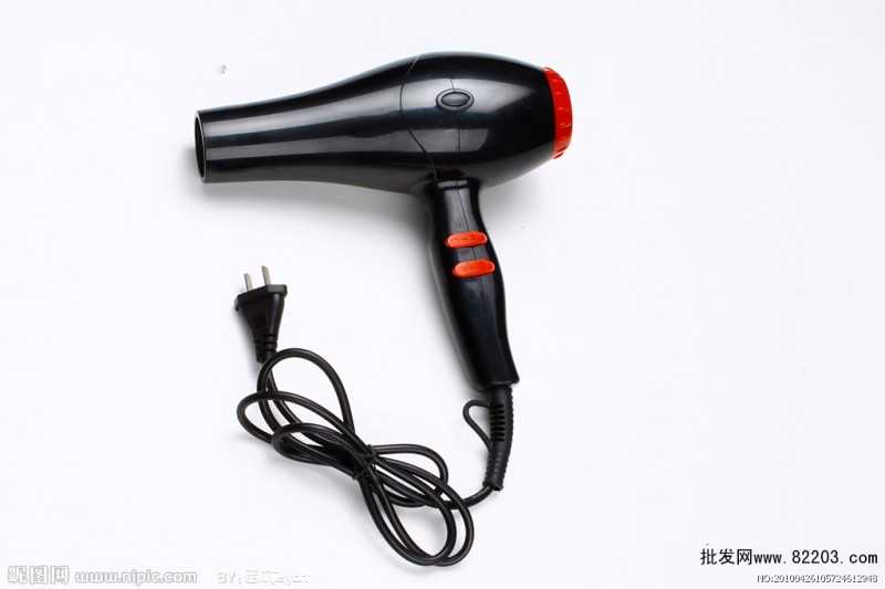 冬天“吹”热吹风机销售