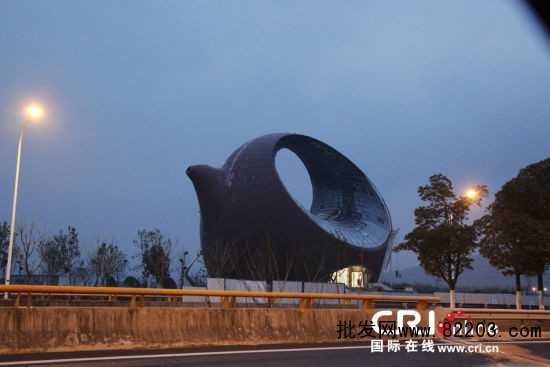 江苏无锡现紫砂壶形状建筑 图