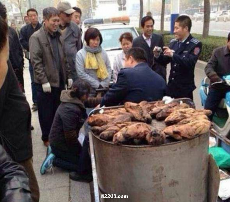 摆地摊卖什么最赚钱呢?